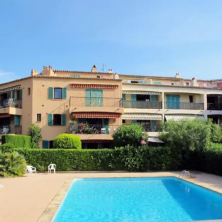 Les Pins By Interhome アパート Saint-Raphaël