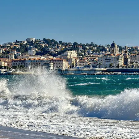 アパート Les Pins By Interhome