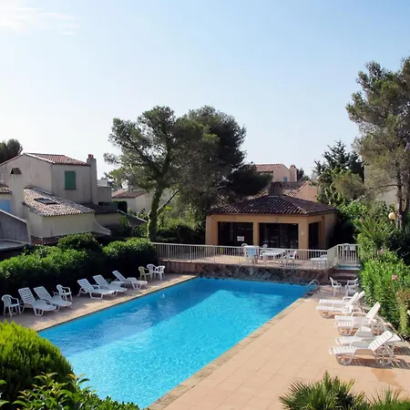 Apartment Les Pins By Interhome *