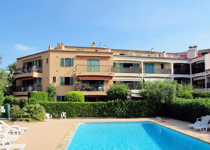 Les Pins By Interhome Apartamento Saint-Raphaël